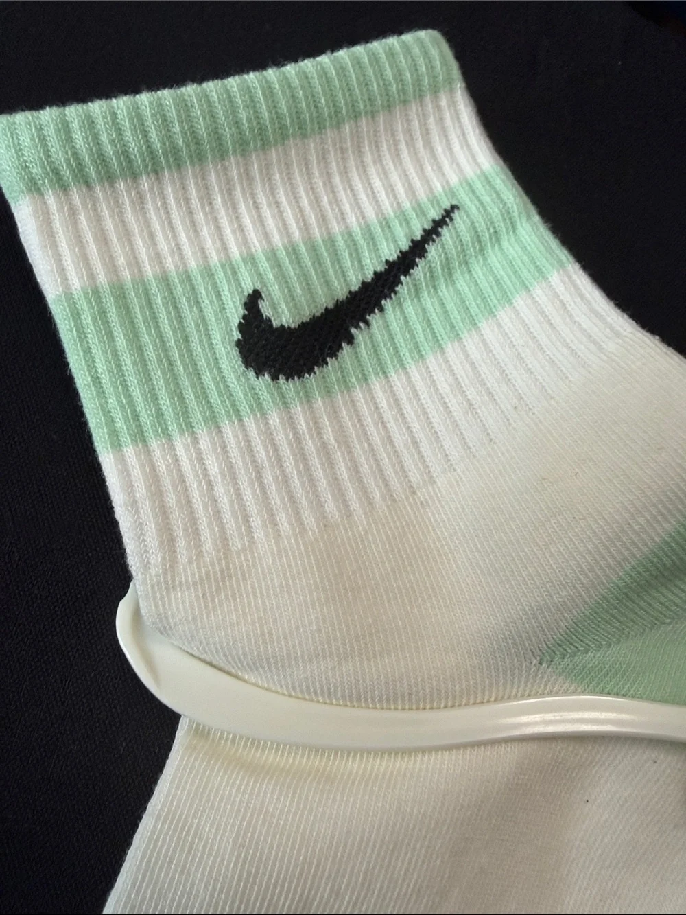 Nike Crew Socks in Mint Green & White - 1 Pair